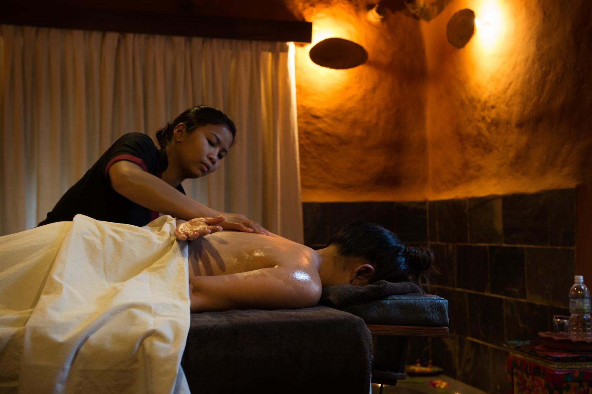 Dwarika'S Resort - Dhulikhel Wellbeing Escape In The Himalayas מראה חיצוני תמונה
